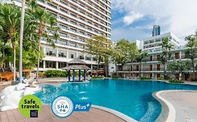 Cosy Beach Hotel - Sha Extra Plus
